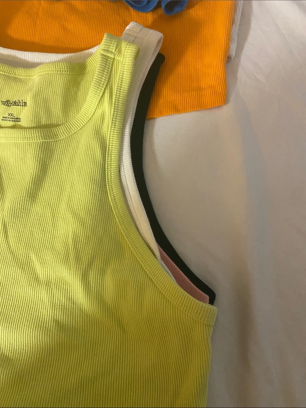 Wild fable crop top 8 difrend colors - Picture 9 of 12